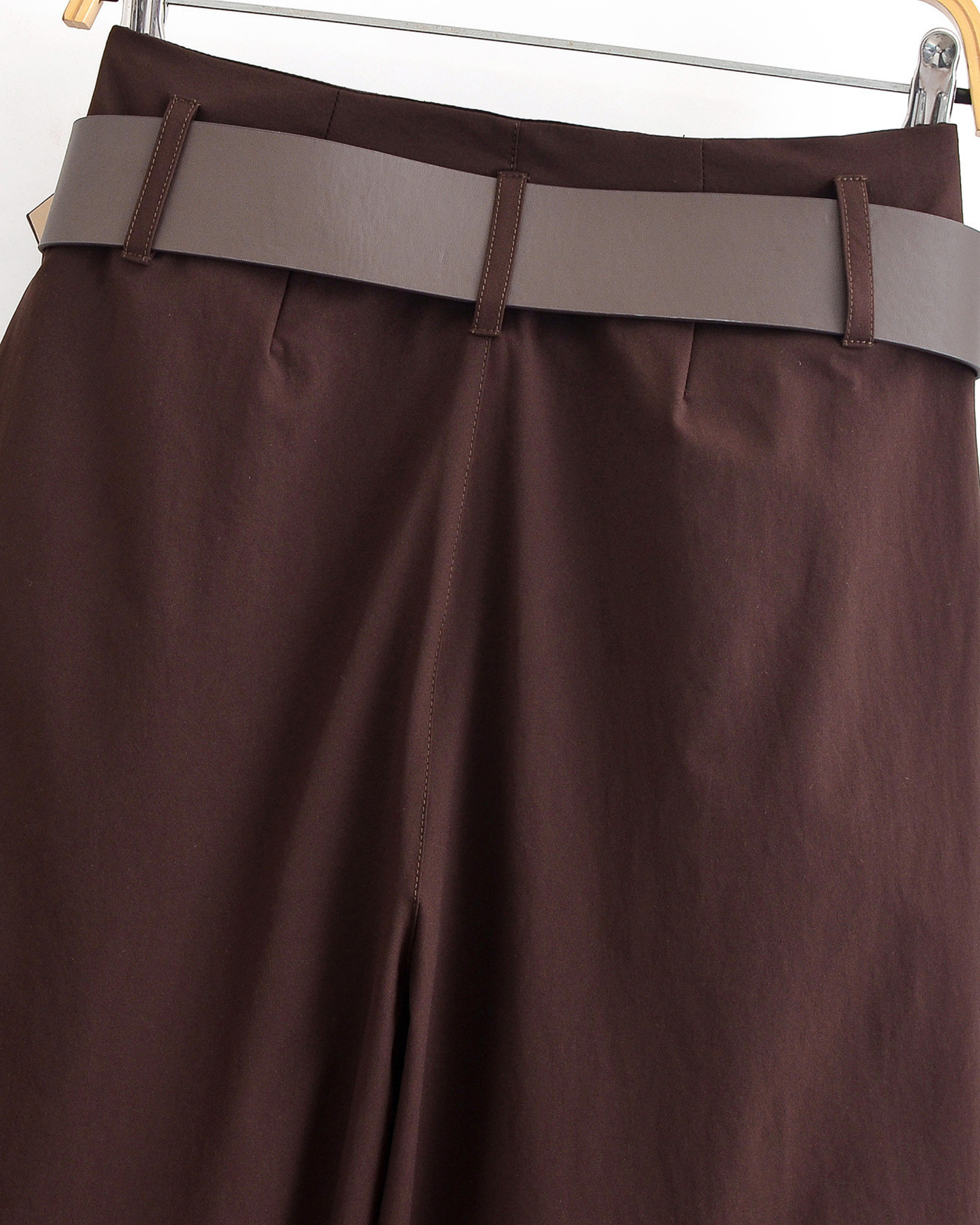 Wide-Leg Belted Trousers