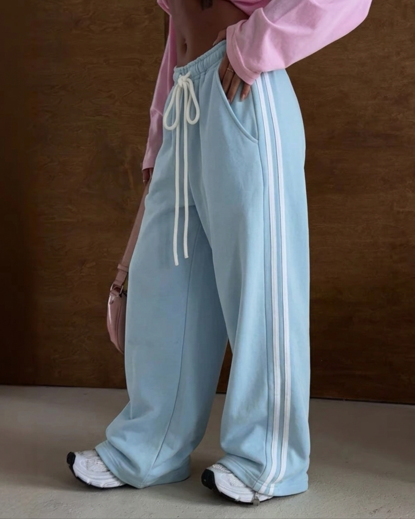 Oversized Baggy Side Stripe Wide Leg Track Pants /Sweatpants with  Low Rise Tracksuit Bottoms⁠