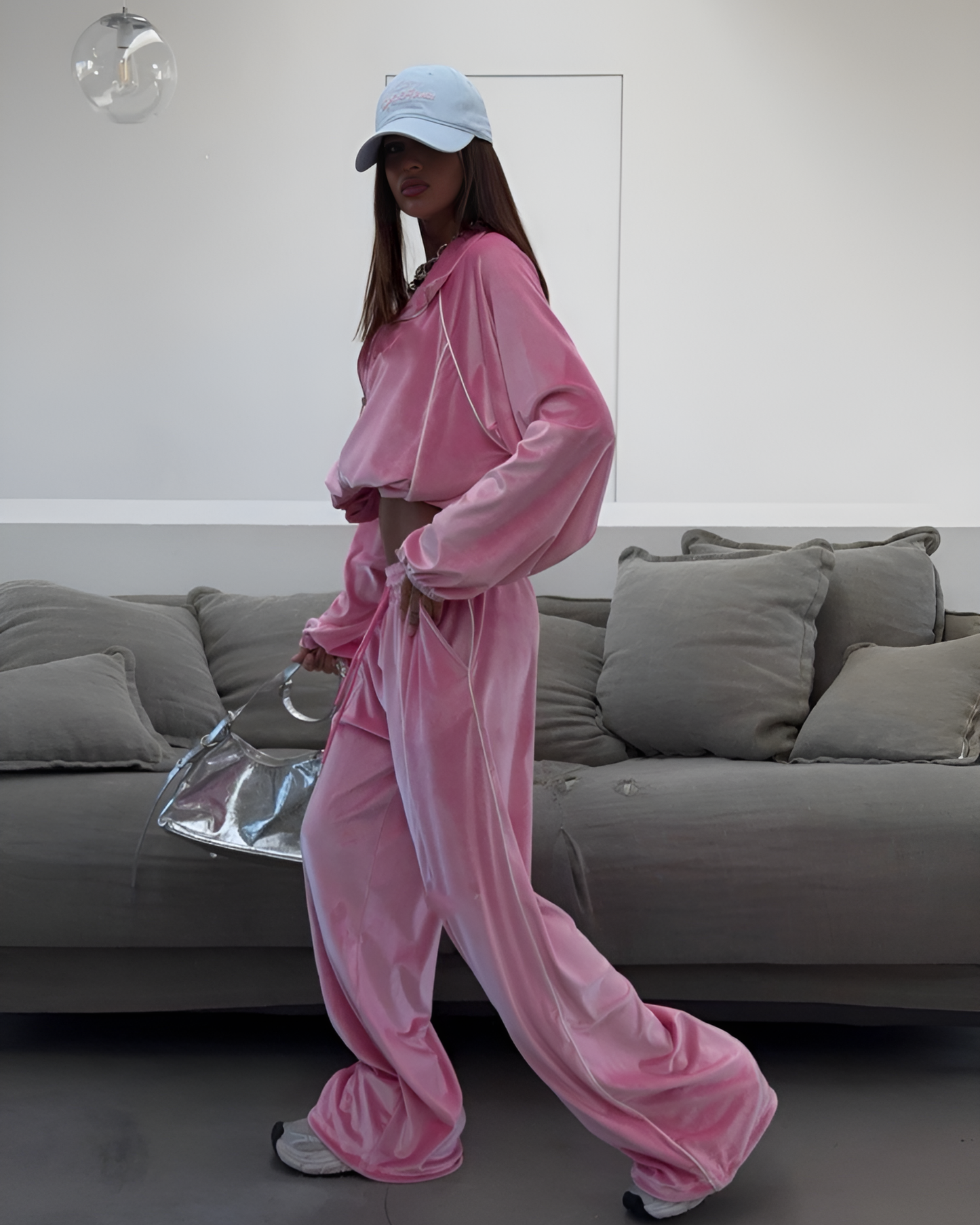 Oversized Cropped Zip Up Hoodie and Wide Leg Sweatpants⁠ Velour Tracksuit Set