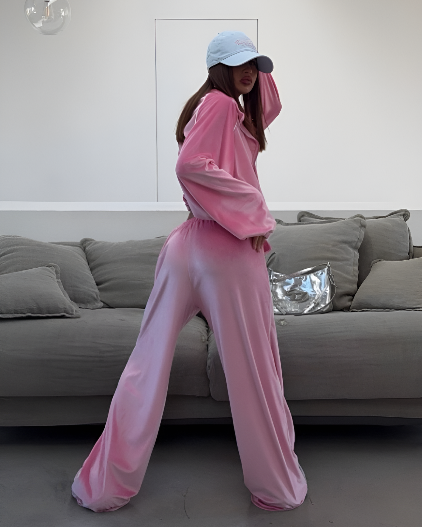 Oversized Cropped Zip Up Hoodie and Wide Leg Sweatpants⁠ Velour Tracksuit Set