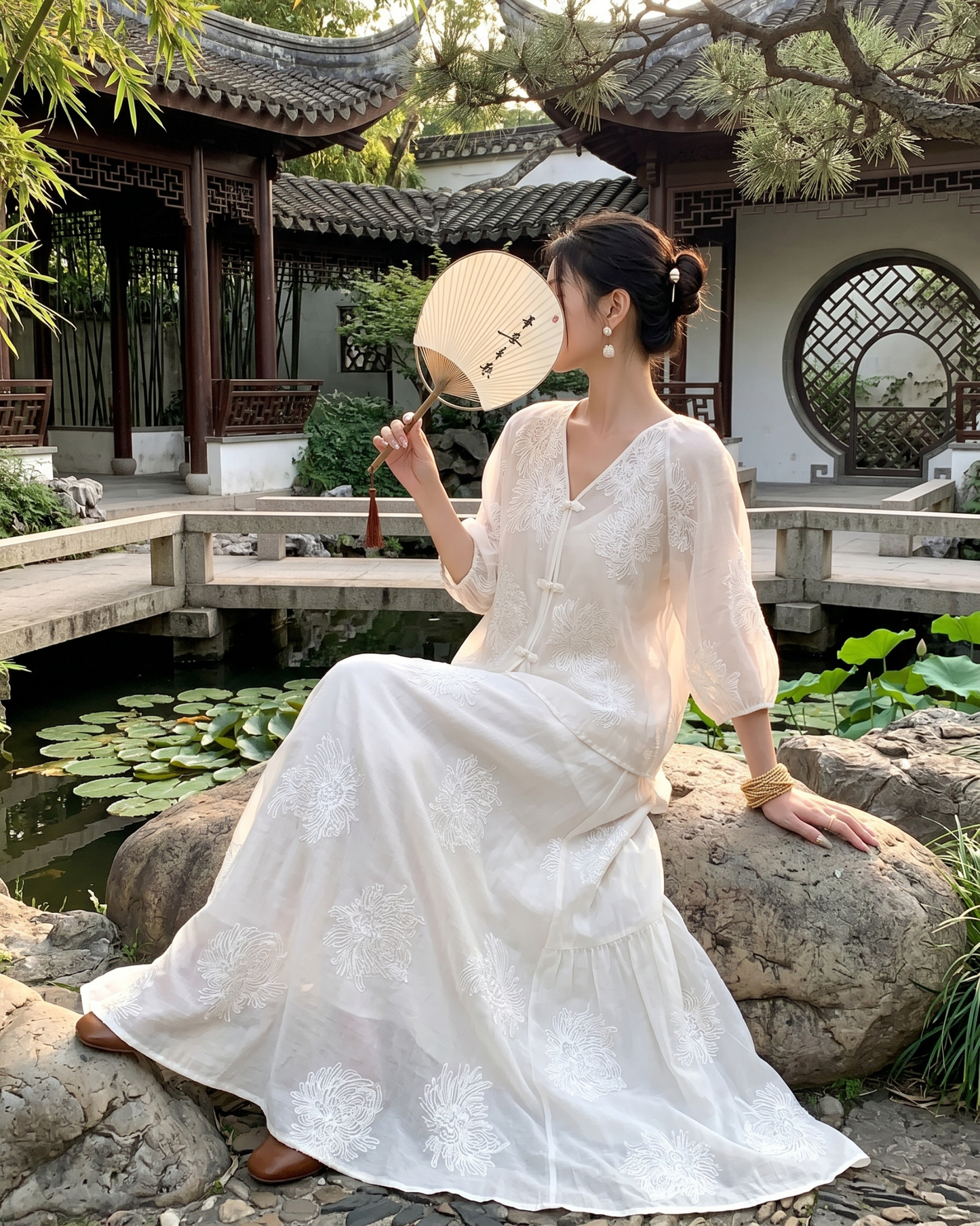 Traditional White Embroidered Two-Piece Maxi Skirt summer dress Set