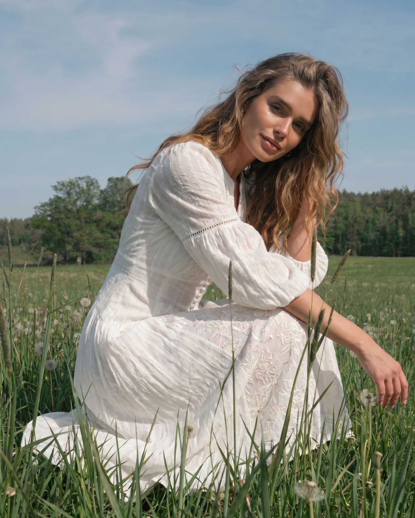 Elegant Cotton Maxi Dress with Lace details
