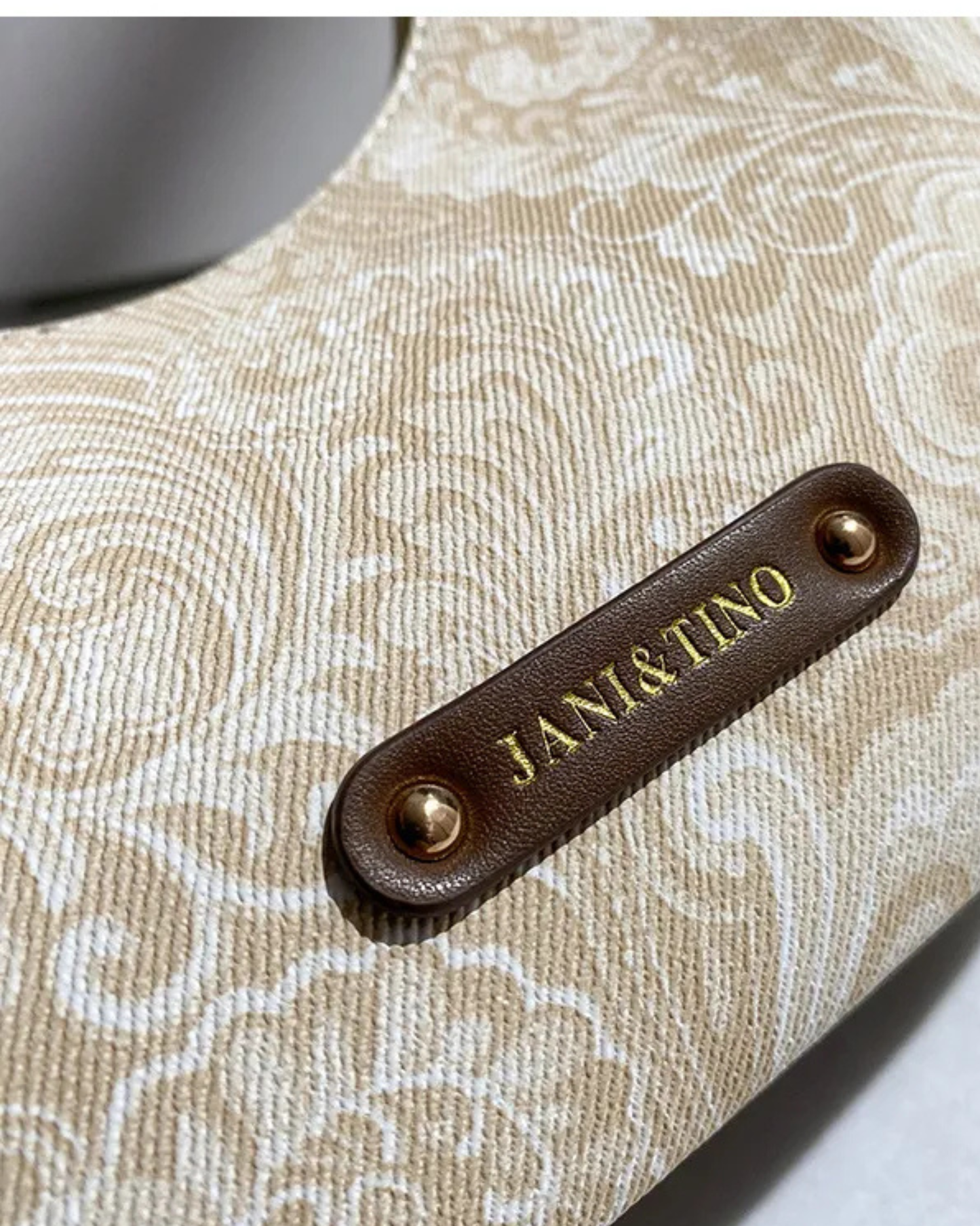 Vintage Embroidery Leather Shoulder Bag