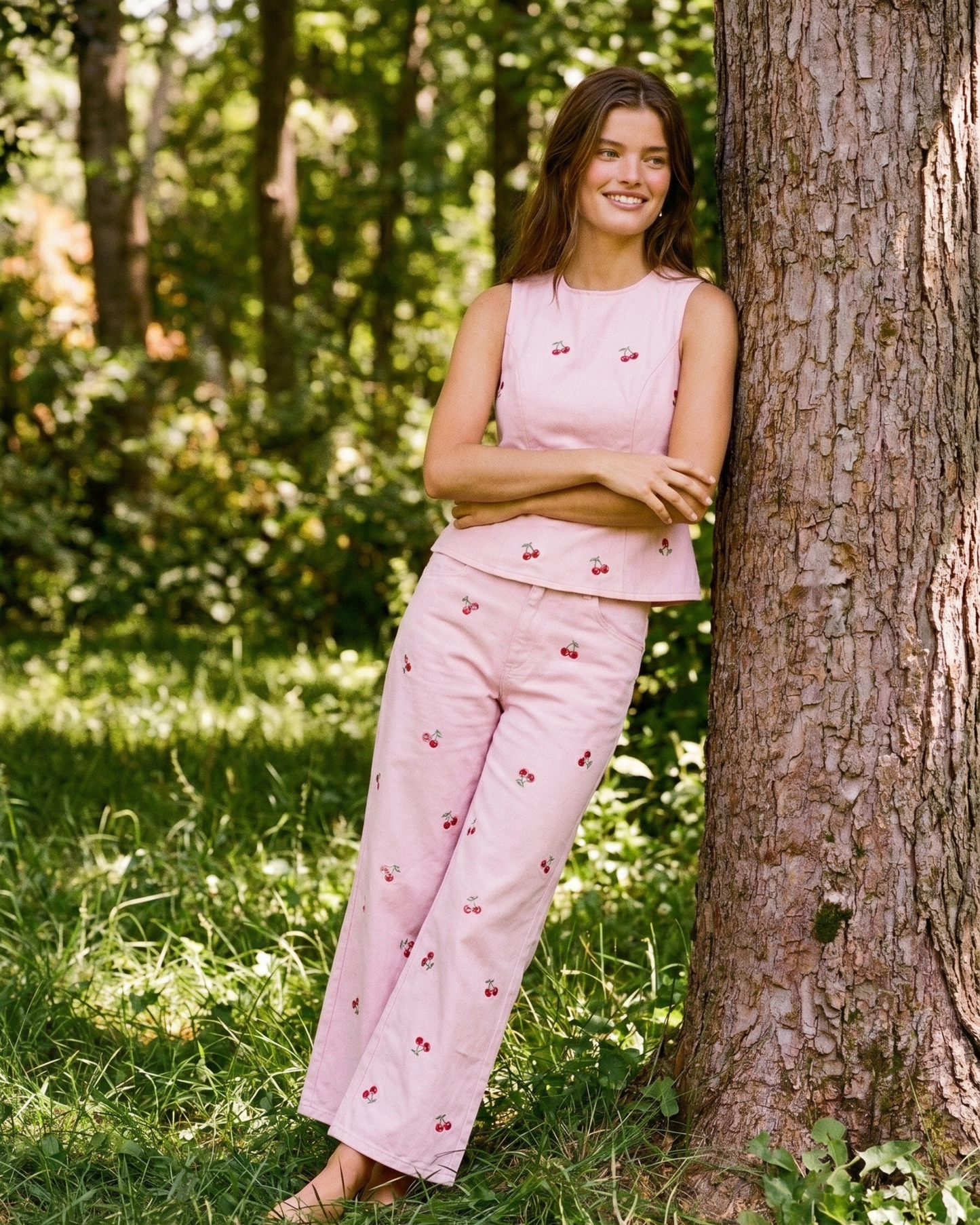 Cherry Print Two-Piece Set – Sleeveless Top and Wide-Leg Pants