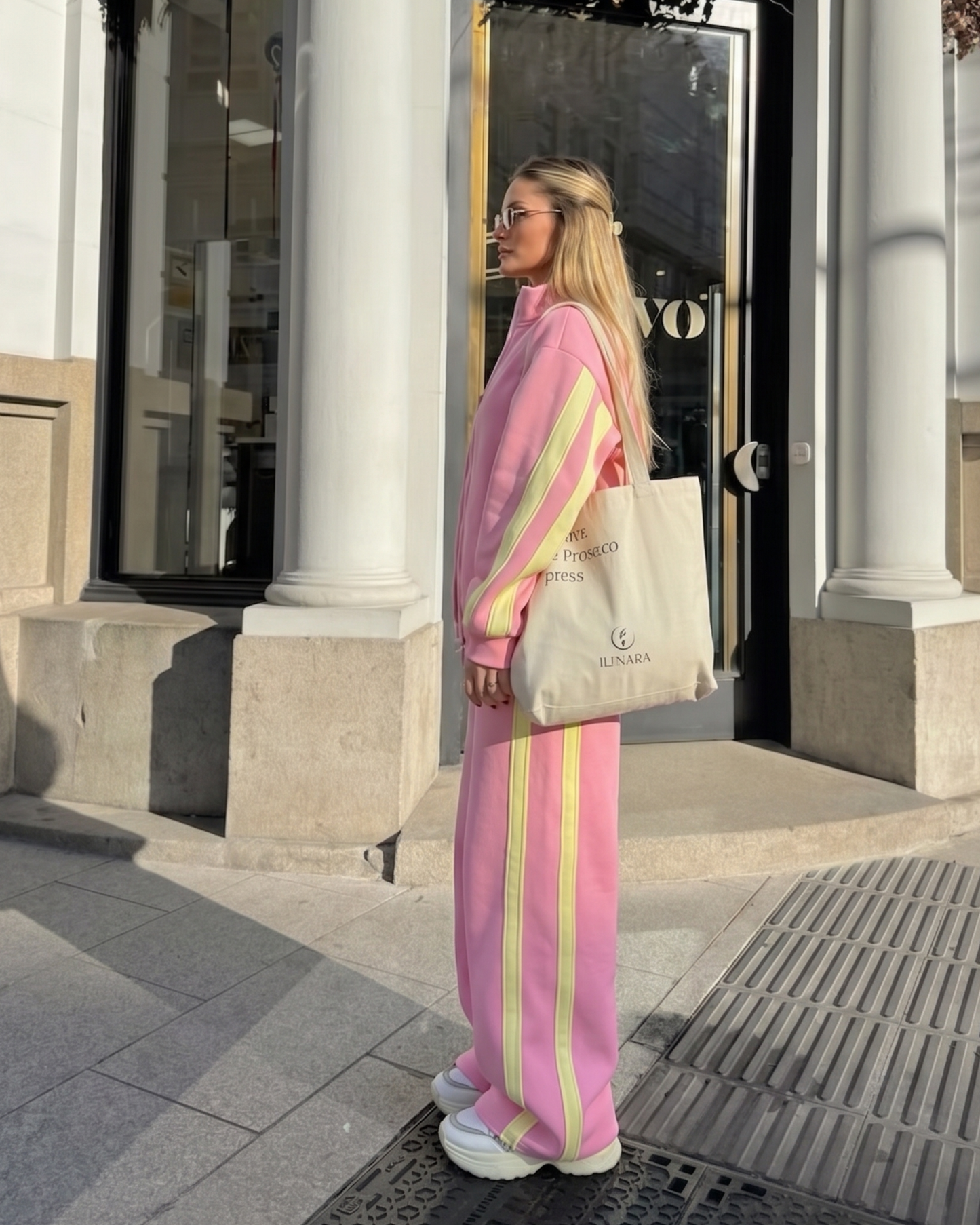 Side stripe relaxed fit oversized tracksuit set for women