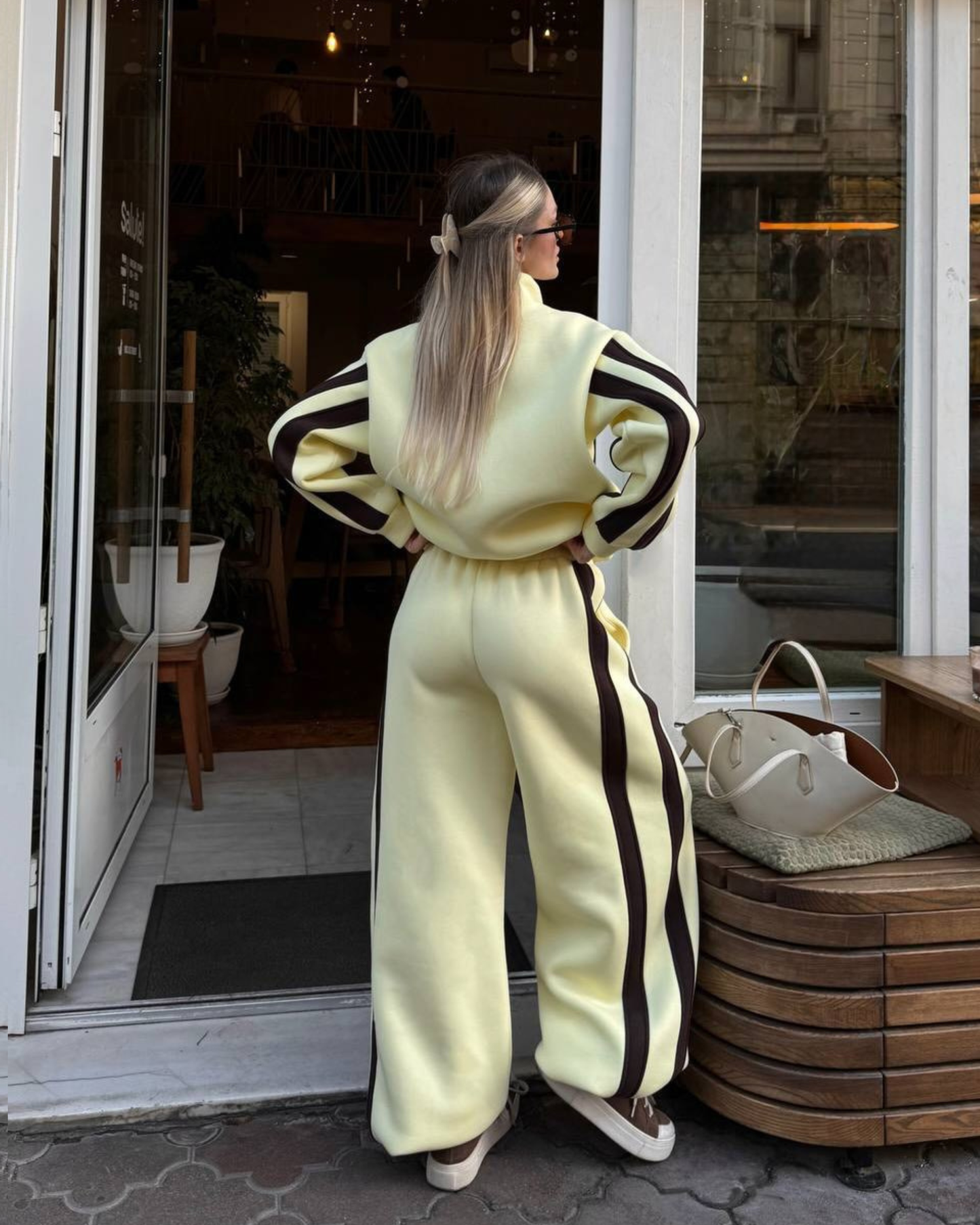 Side stripe relaxed fit oversized tracksuit set for women