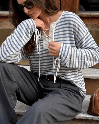 Womens Blue Striped V-Neck Knit Cardigan