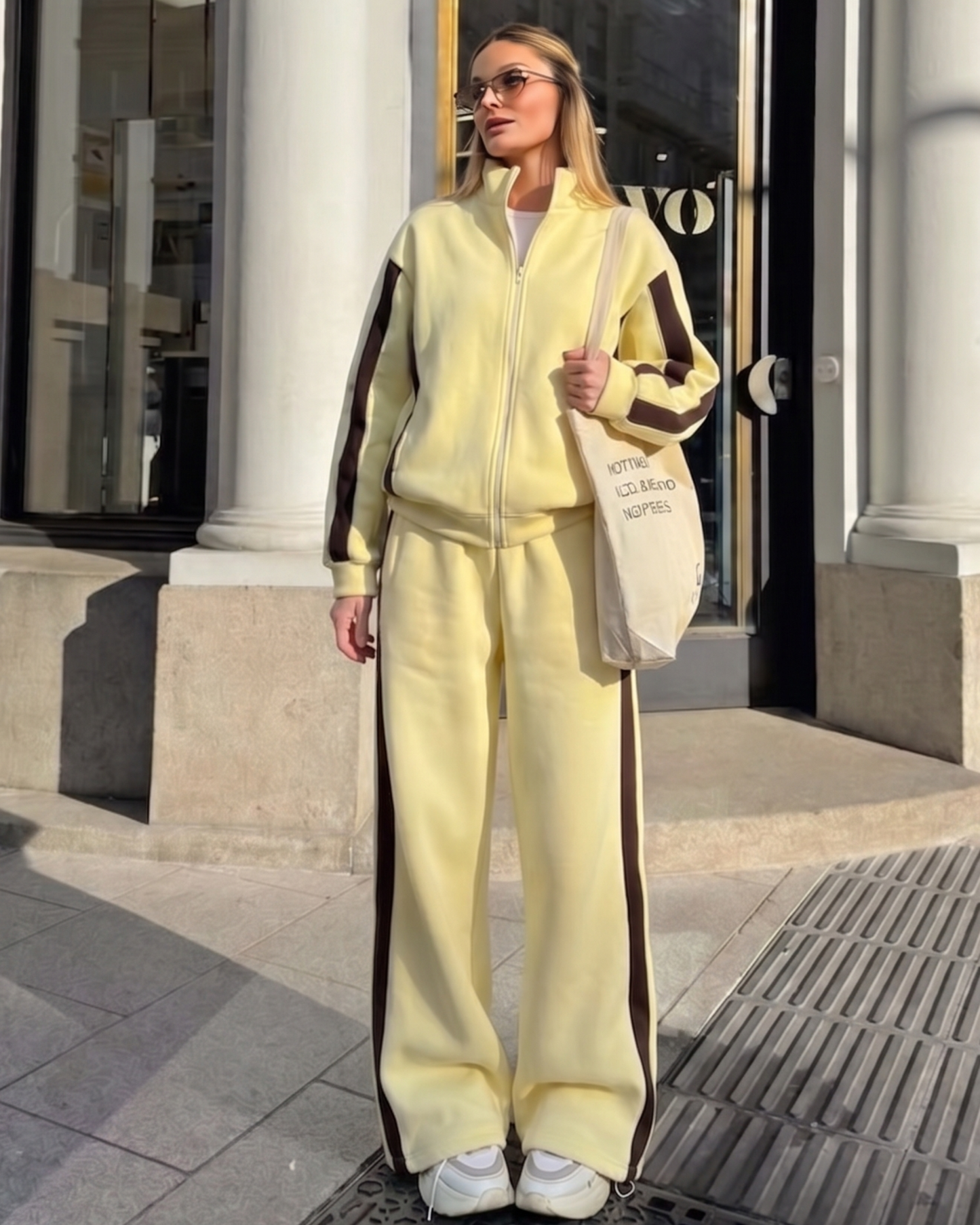 Side stripe relaxed fit oversized tracksuit set for women