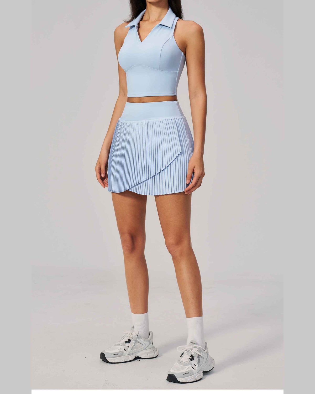 9586 vest  9586 skirtlight blue
