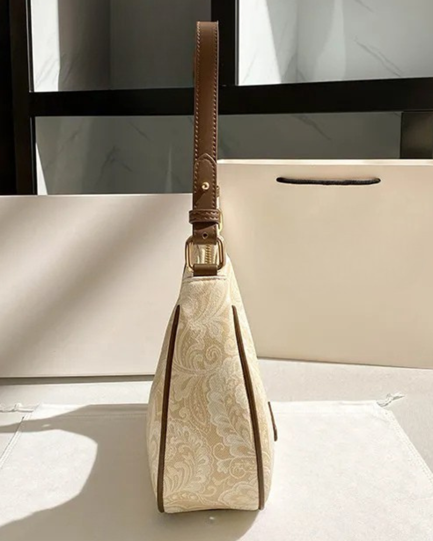 Vintage Embroidery Leather Shoulder Bag