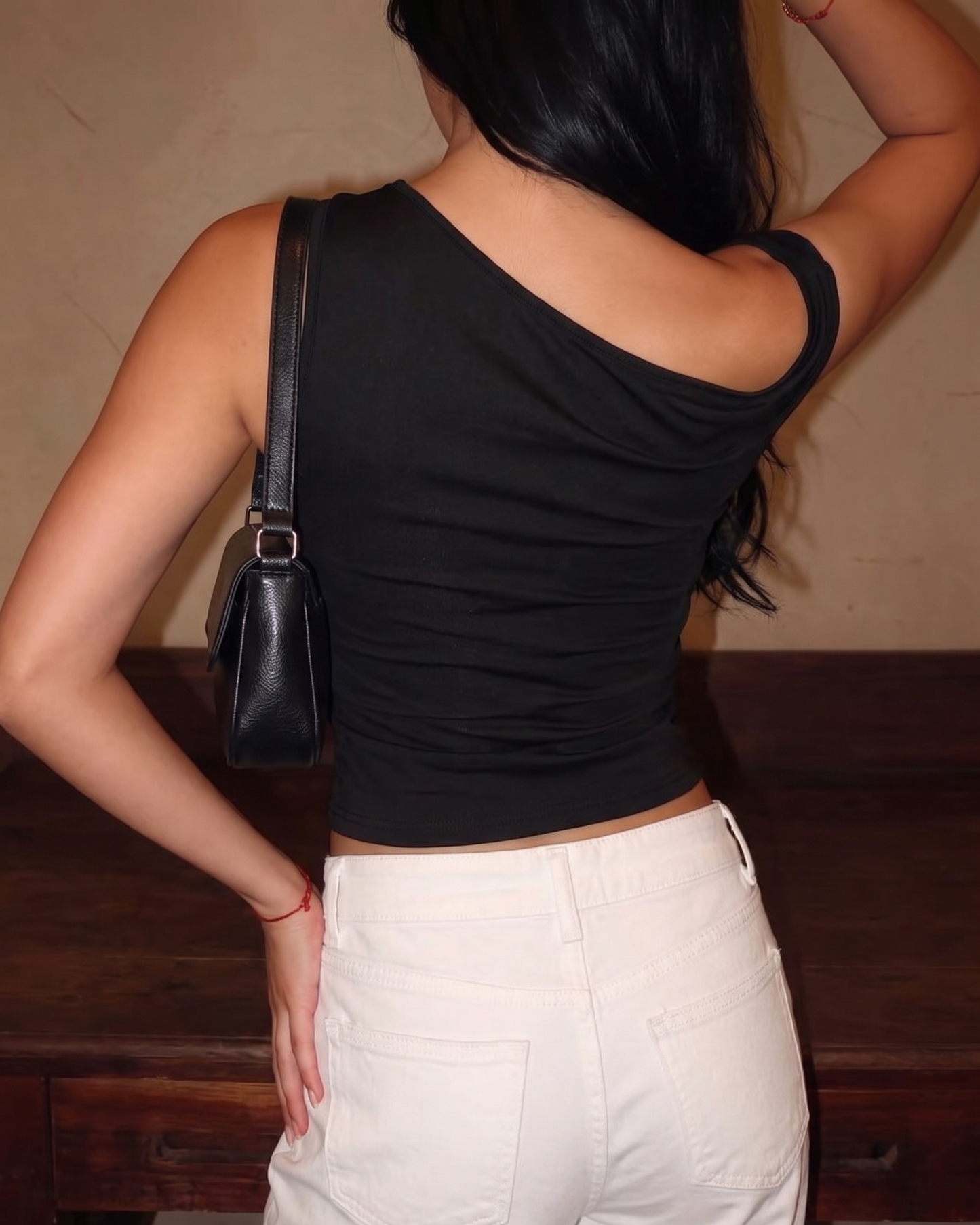 Elegantes One-Shoulder-Blumentop