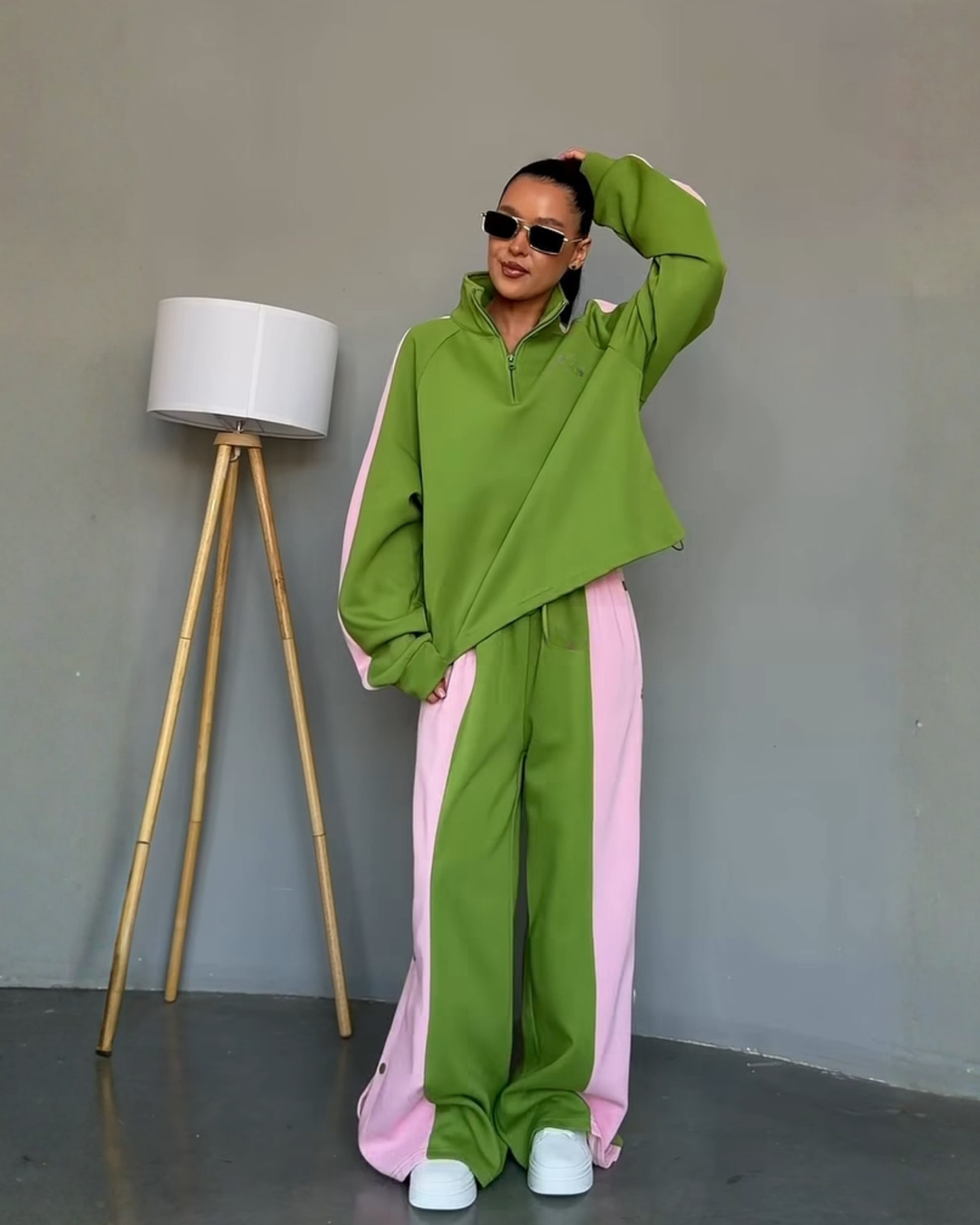 Oversized Quarter-Zip Sweatshirt Set Women with wide  Leg Sweatpants .