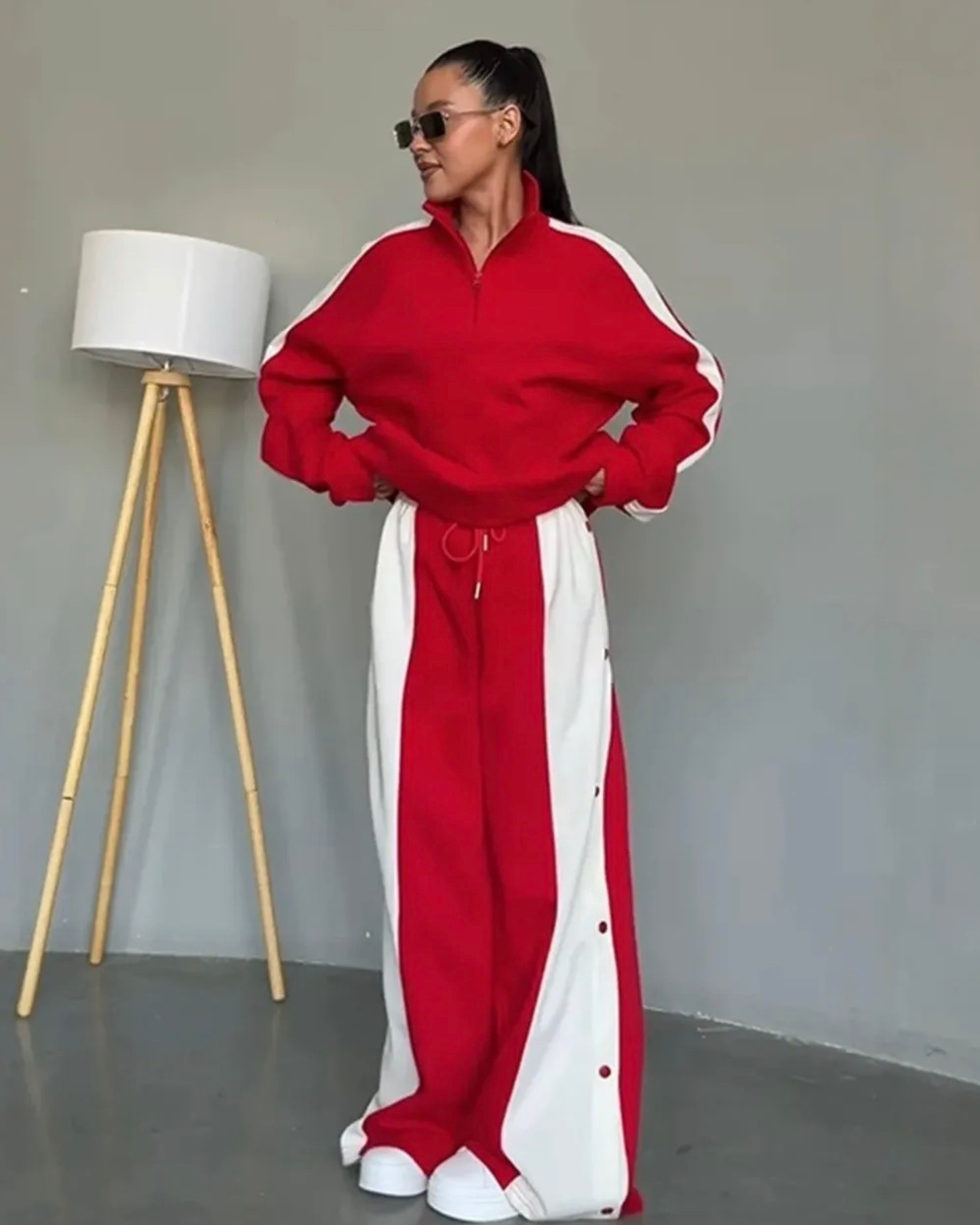 Oversized Quarter-Zip Sweatshirt Set Women with wide  Leg Sweatpants .