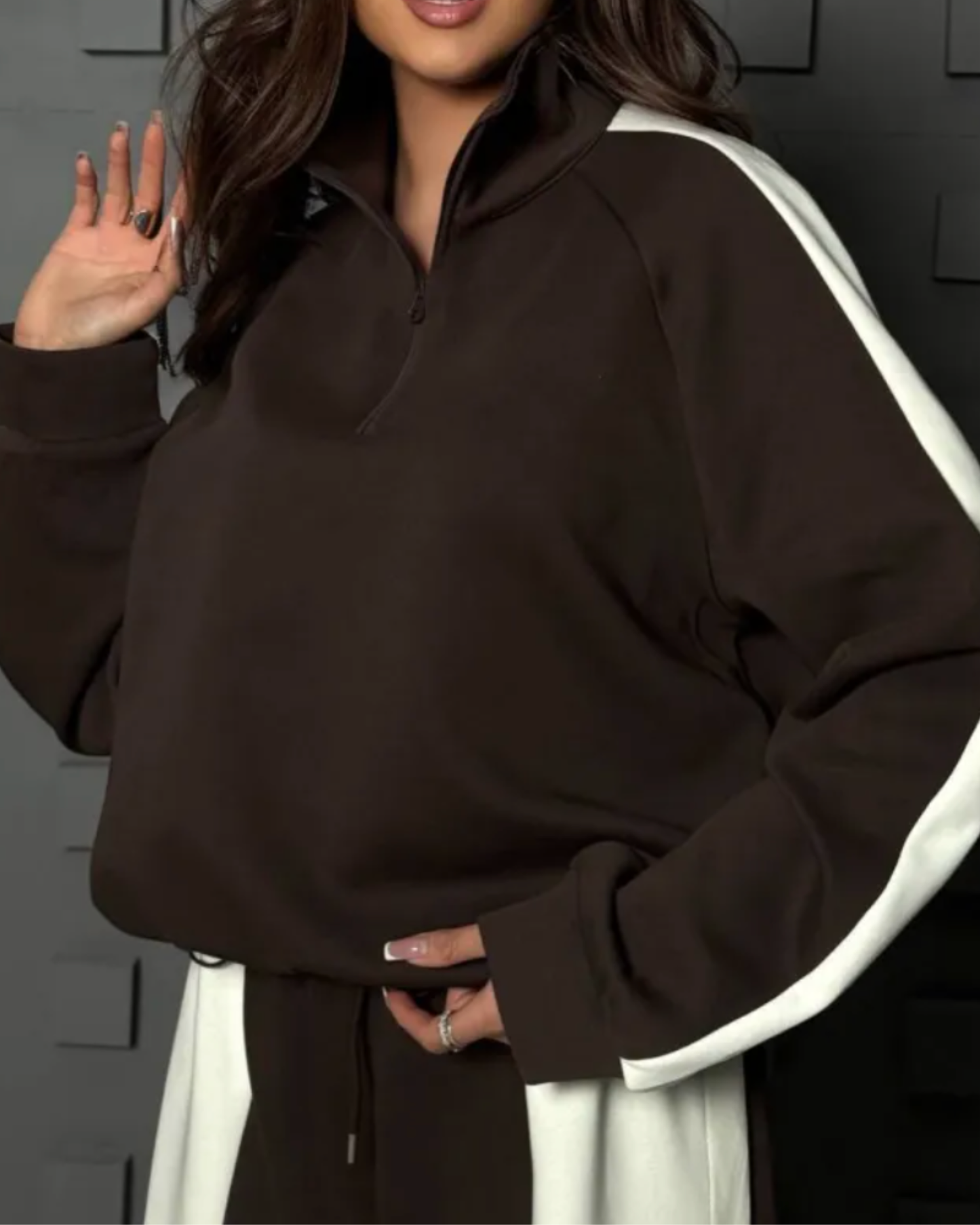 Oversized Quarter-Zip Sweatshirt Set Women with wide  Leg Sweatpants .