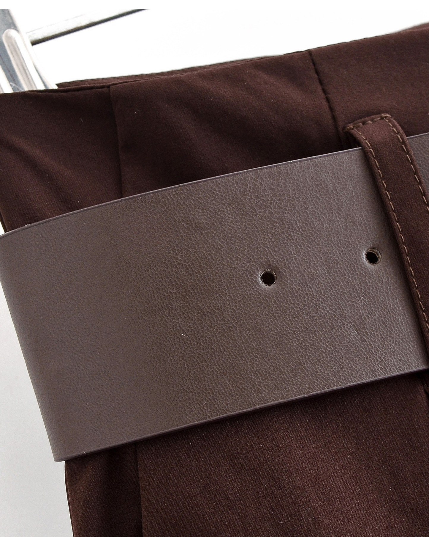 Wide-Leg Belted Trousers